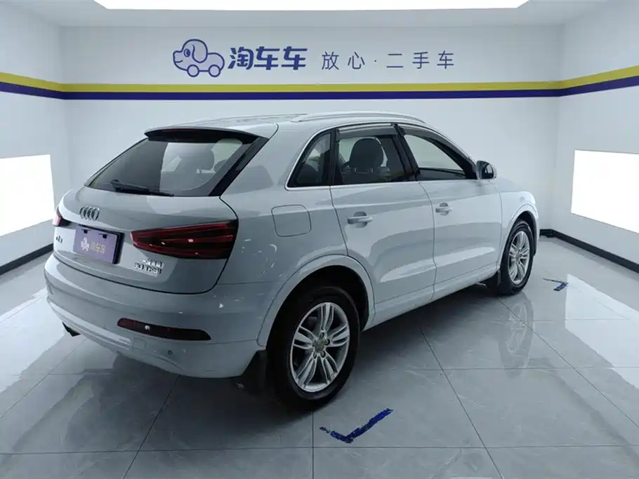 Audi Q3 2015 30 TFSI Comfort фото 3