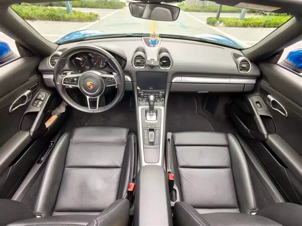 Porsche 718 2018 Boxster 2.0T фото 9
