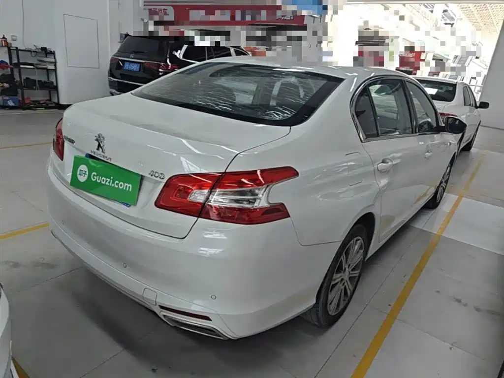 Peugeot 408 2016 1.6T Automatic Luxury Edition фото 7