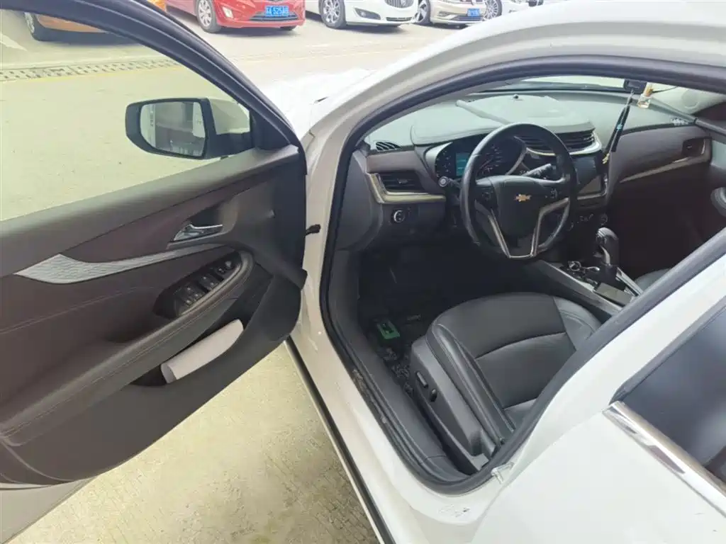 Chevrolet Malibu 2018 530T Automatic Trend Edition фото 16