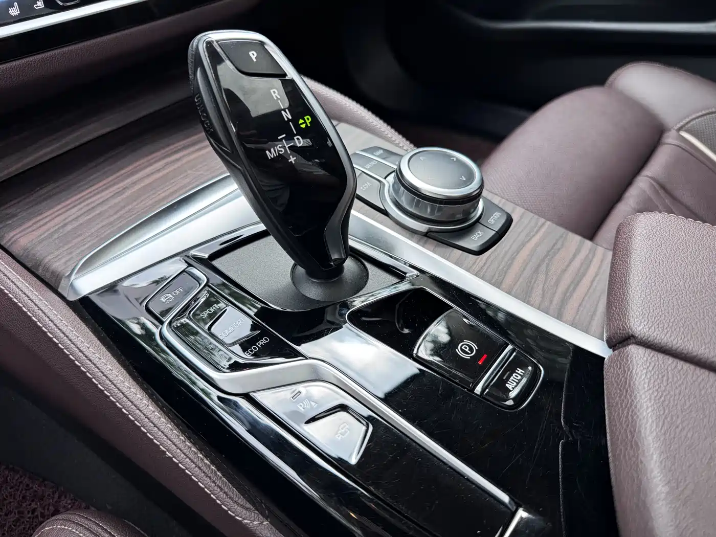 BMW 5 Series 2022 530Li Exclusive Luxury Package фото 12