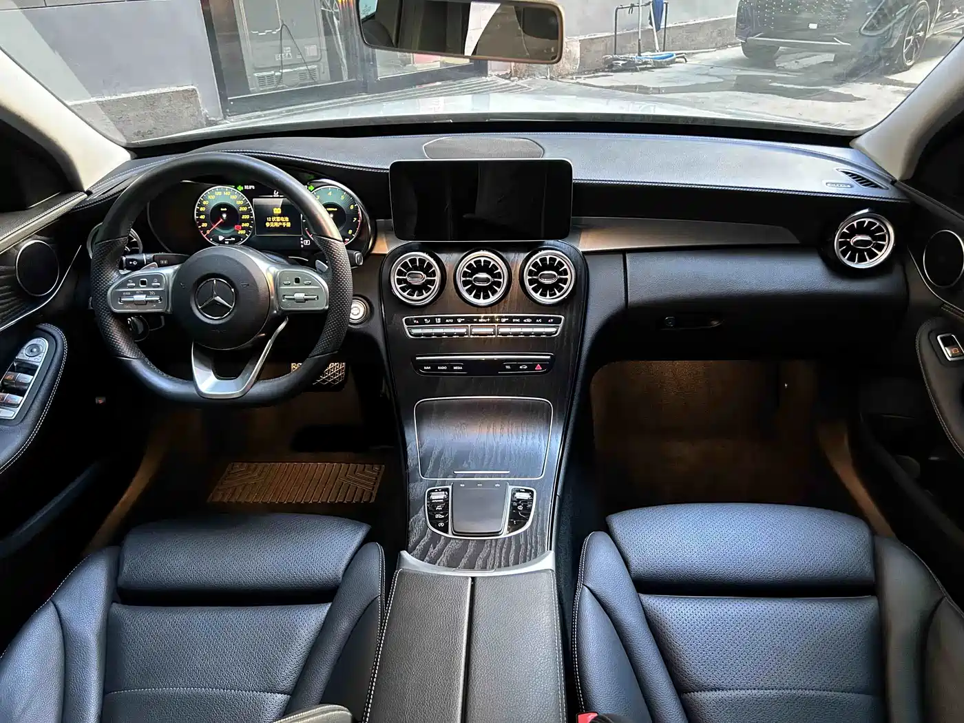 Mercedes-Benz C-Class, миниатюра 13