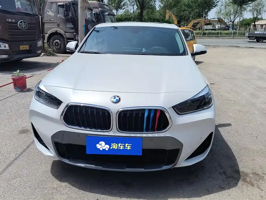 BMW X2 2021 sDrive25i Leading M Off-Road Package фото 2