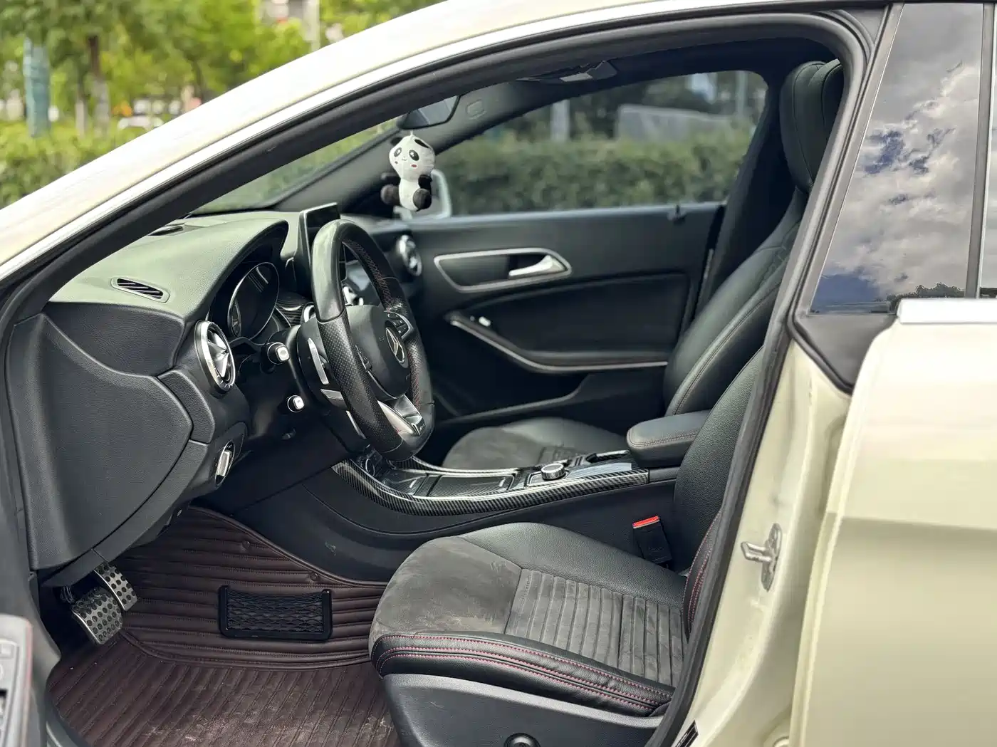 Mercedes-Benz CLA (Import) 2015 CLA 220 4MATIC фото 4
