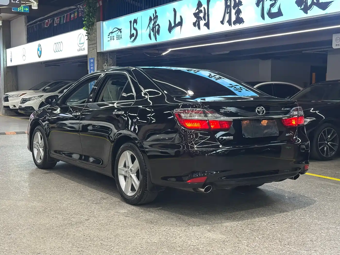 Toyota Camry 2015 Junrui 2.0S Dynamic Edition фото 6
