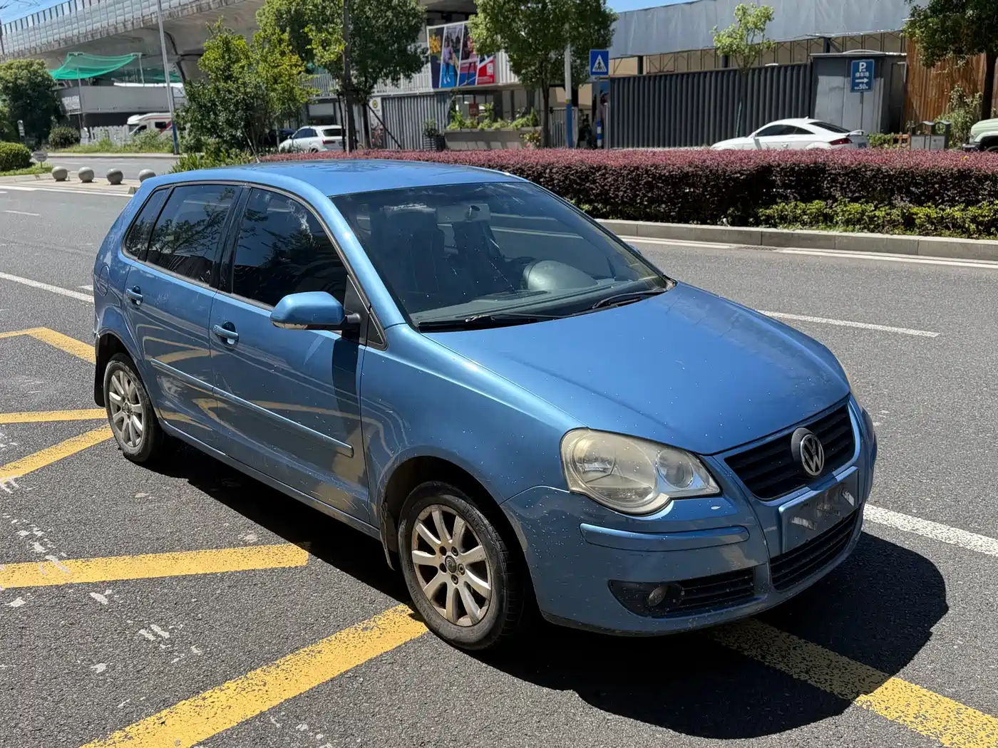 Фото 6 - Volkswagen Polo