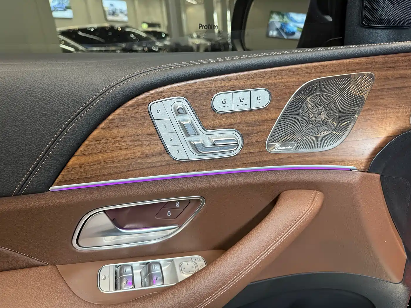 MERCEDES-BENZ GLS