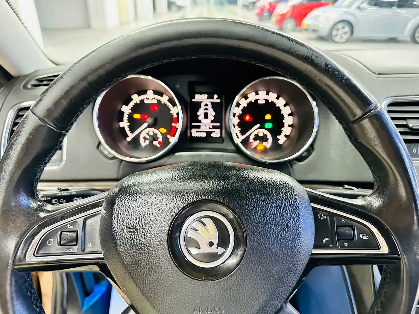 Škoda Yeti 2014 1.8TSI DSG Off-Road Edition фото 39