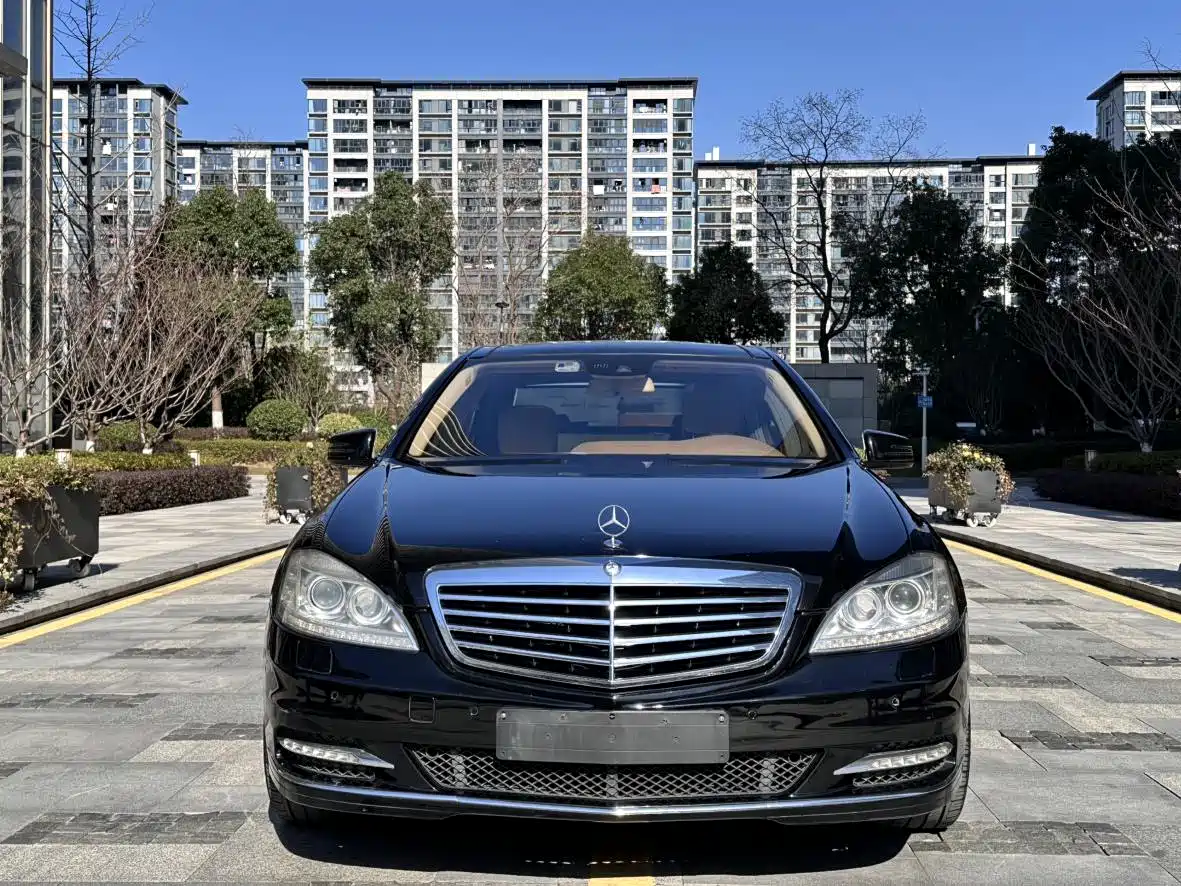 Mercedes-Benz S-Class 2012 S 300 L Business Simplified Edition фото 2