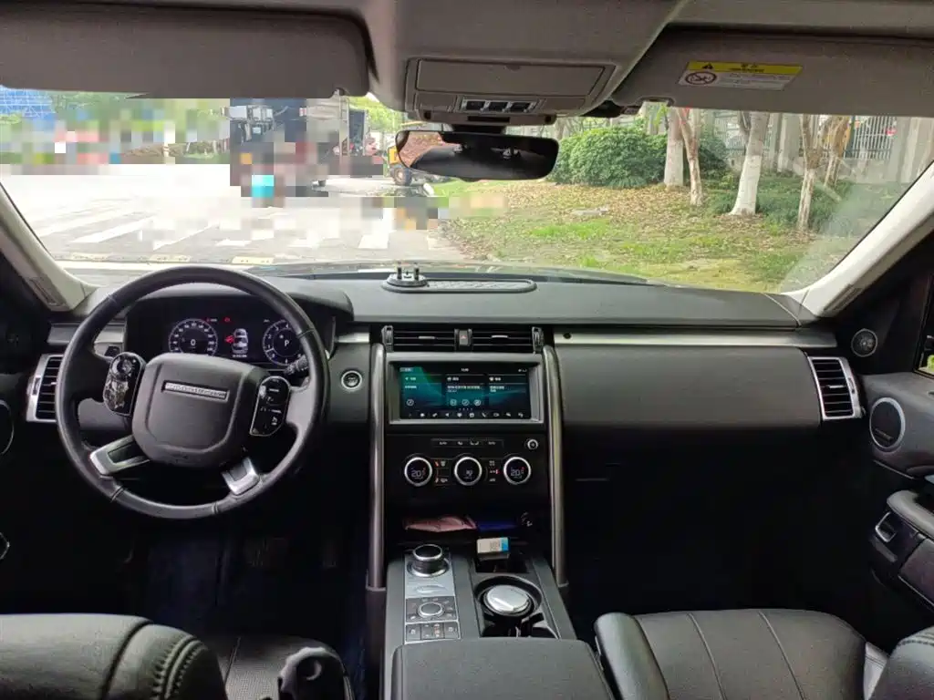 Land Rover Discovery 2020 3.0 SC V6 30th Anniversary Special Edition фото 13