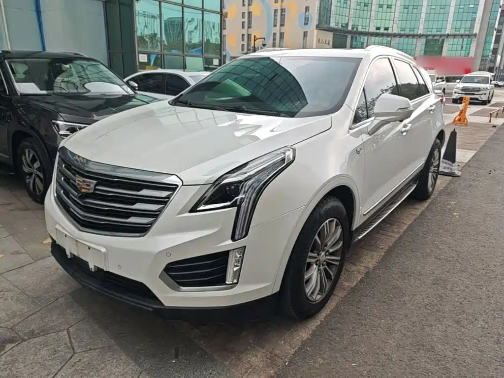 Cadillac XT5 2017 2017 Anniversary Edition 28T 4WD Luxury