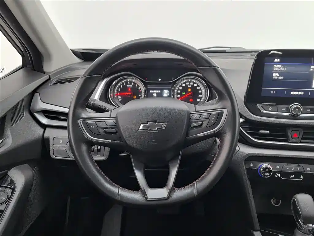 Chevrolet Volando 2020 Mild Hybrid Redline 530T Automatic Premium Edition (5+2 seater) фото 11