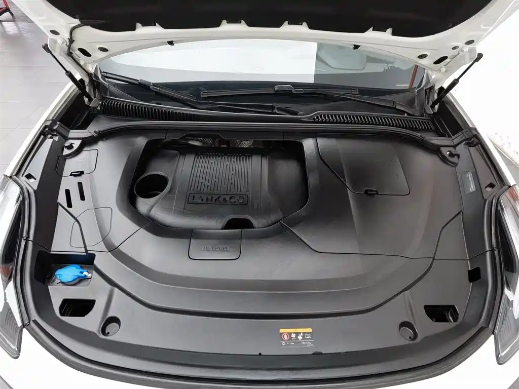 Lynk & Co 06 2023 Remix 1.5T Power Pro фото 6