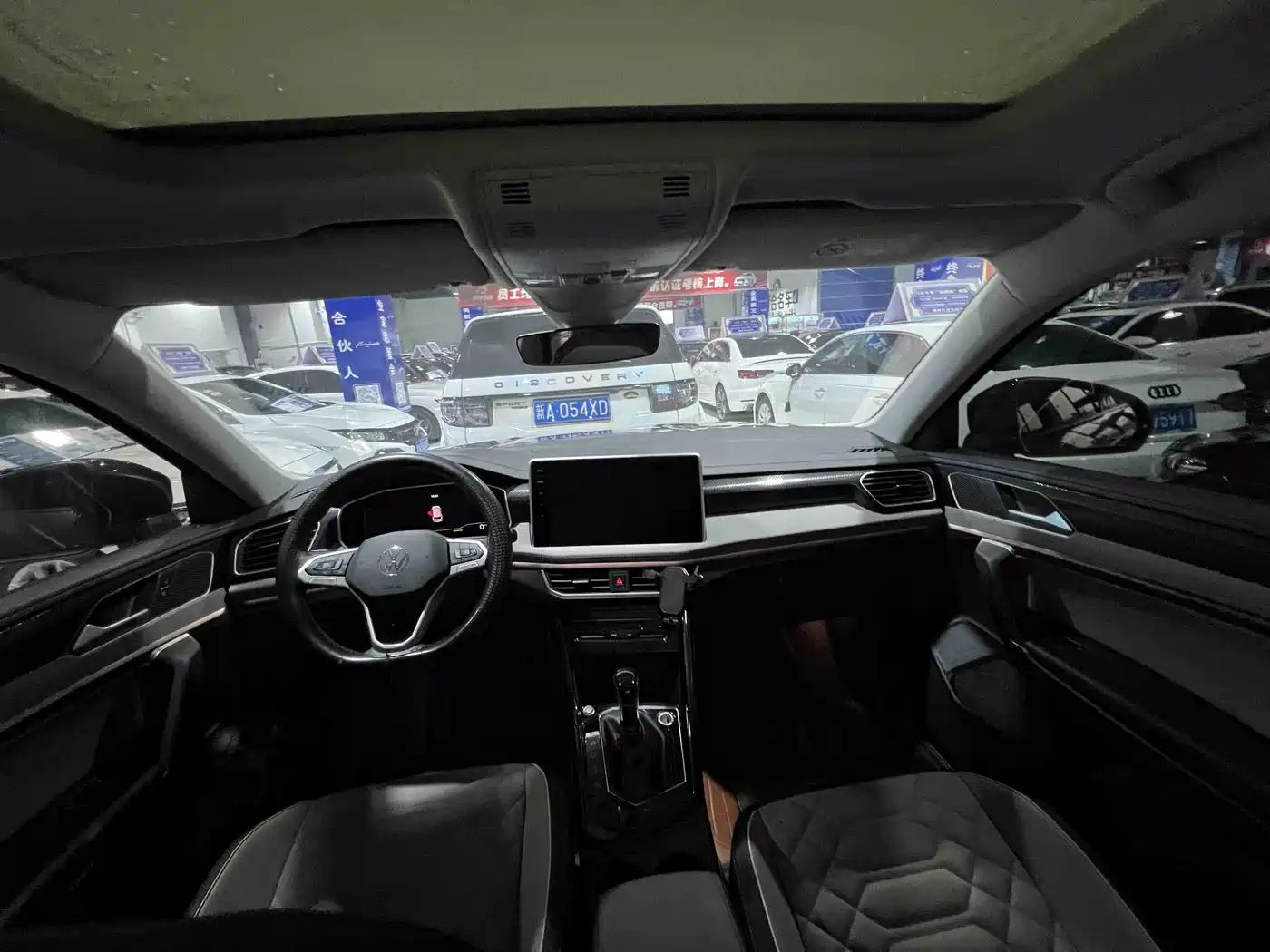 Volkswagen Tayron 2023 300TSI 2WD Luxury Plus Advanced Edition фото 4