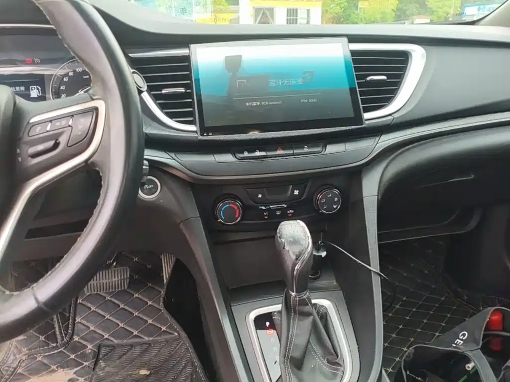Фото 13 - Buick Excelle
