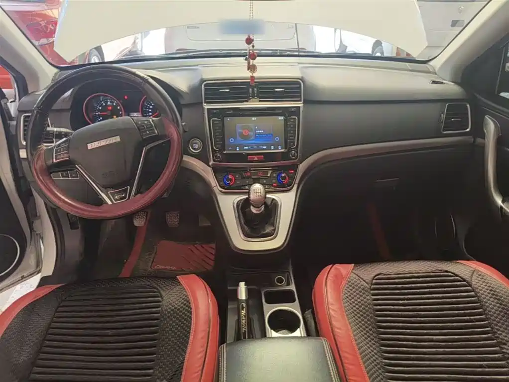 Haval M6 2018 1.5T Manual 2WD Elite фото 10