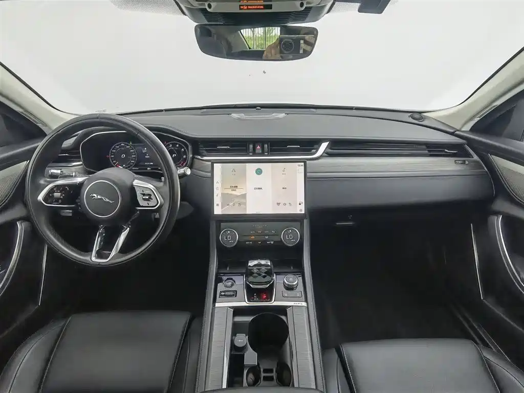 Jaguar XFL 2021 XFL 2.0T P200 2WD Elite Luxury Edition фото 5