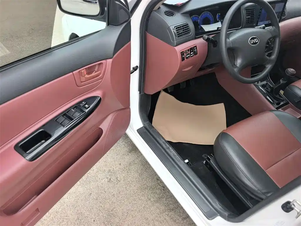 BYD F3 2018 1.5L Manual Classic фото 16