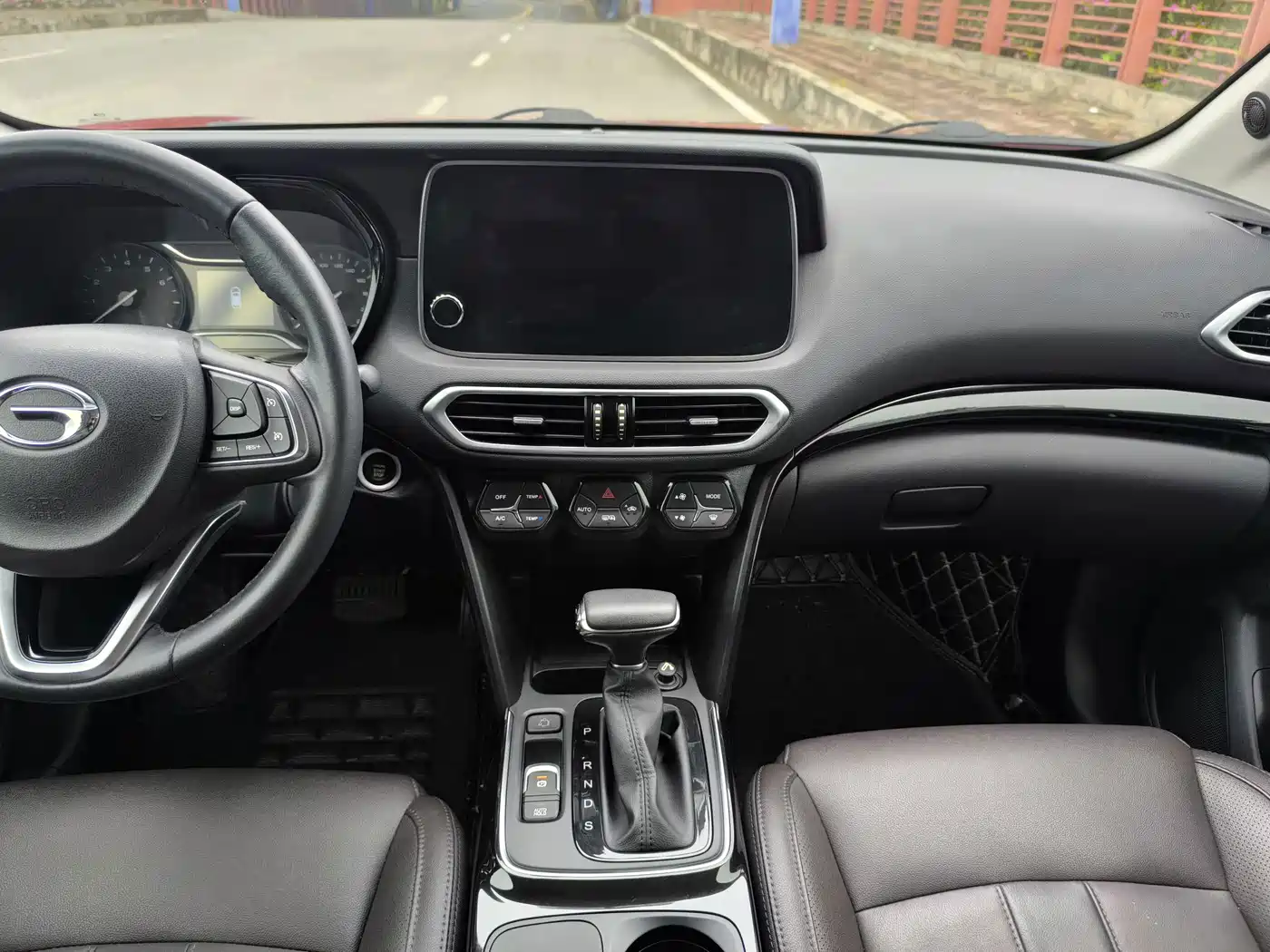 صورة 15 - GAC Trumpchi GS4