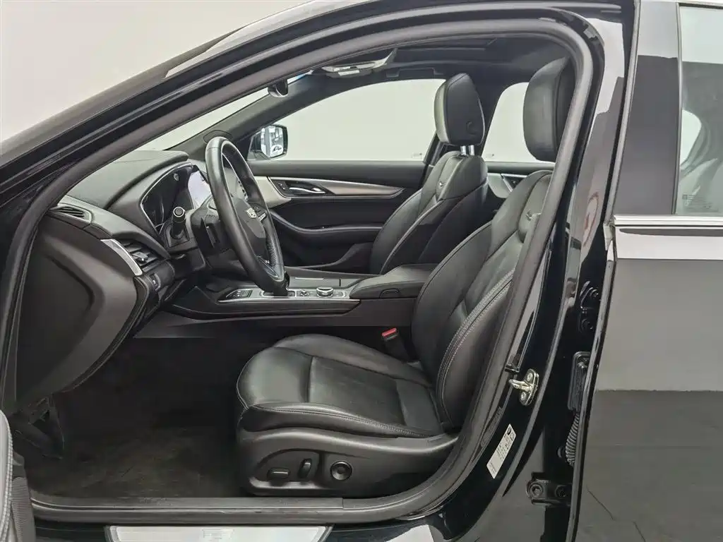 Cadillac CT5 2022 28T Luxury (Standard) фото 10