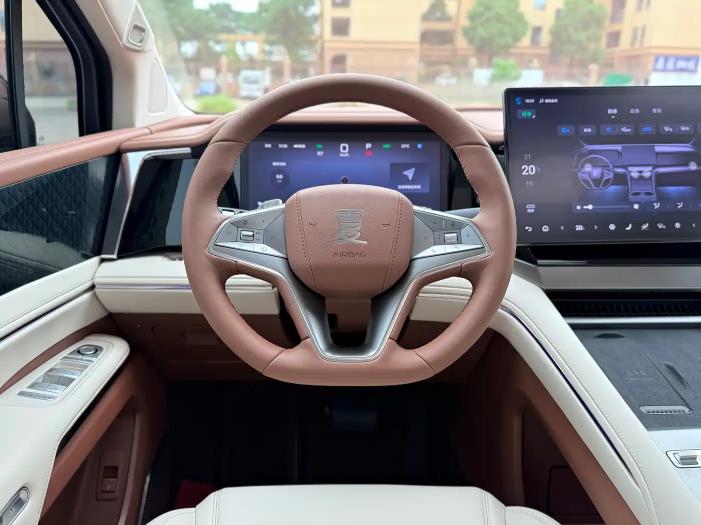 BYD Xia 2025 DM-i 1.5T 180km Excellence фото 16