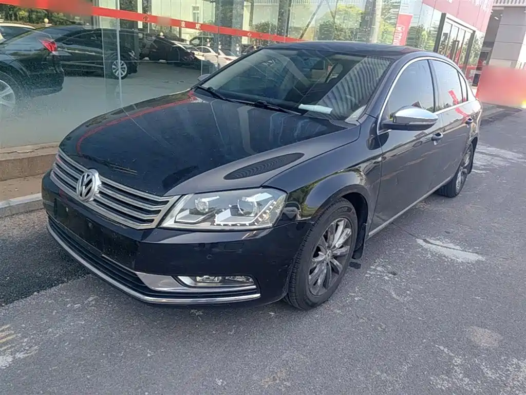 Volkswagen Magotan 2015 Facelift 1.8TSI Luxury фото 2