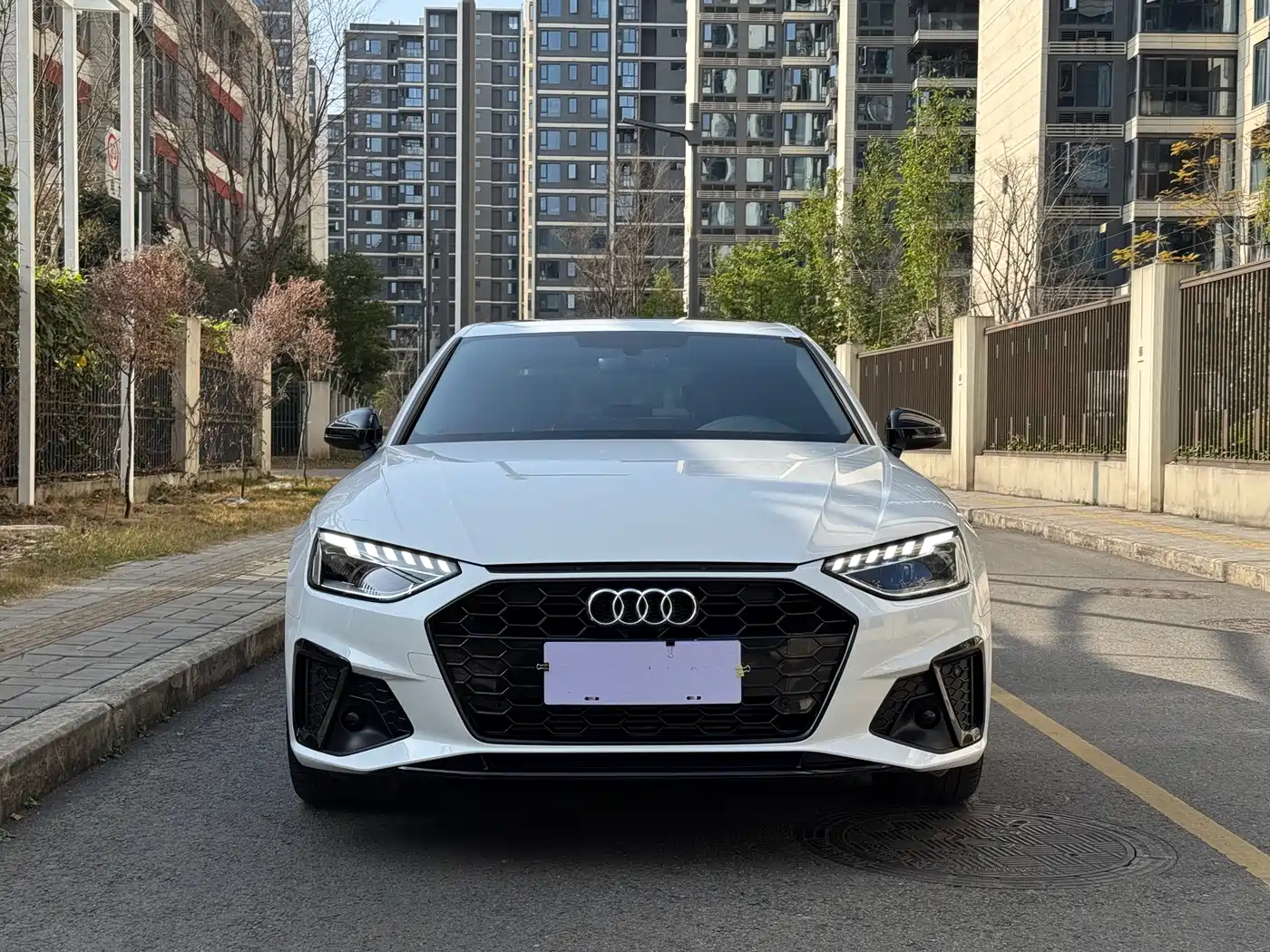 Audi A4L 2023 40 TFSI Luxury Sport фото 3
