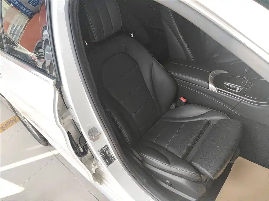 Mercedes-Benz C-Class 2021 C 200 L Fashion Sport Edition фото 25