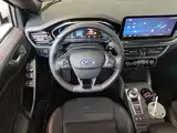 Фото 15 - Ford Focus