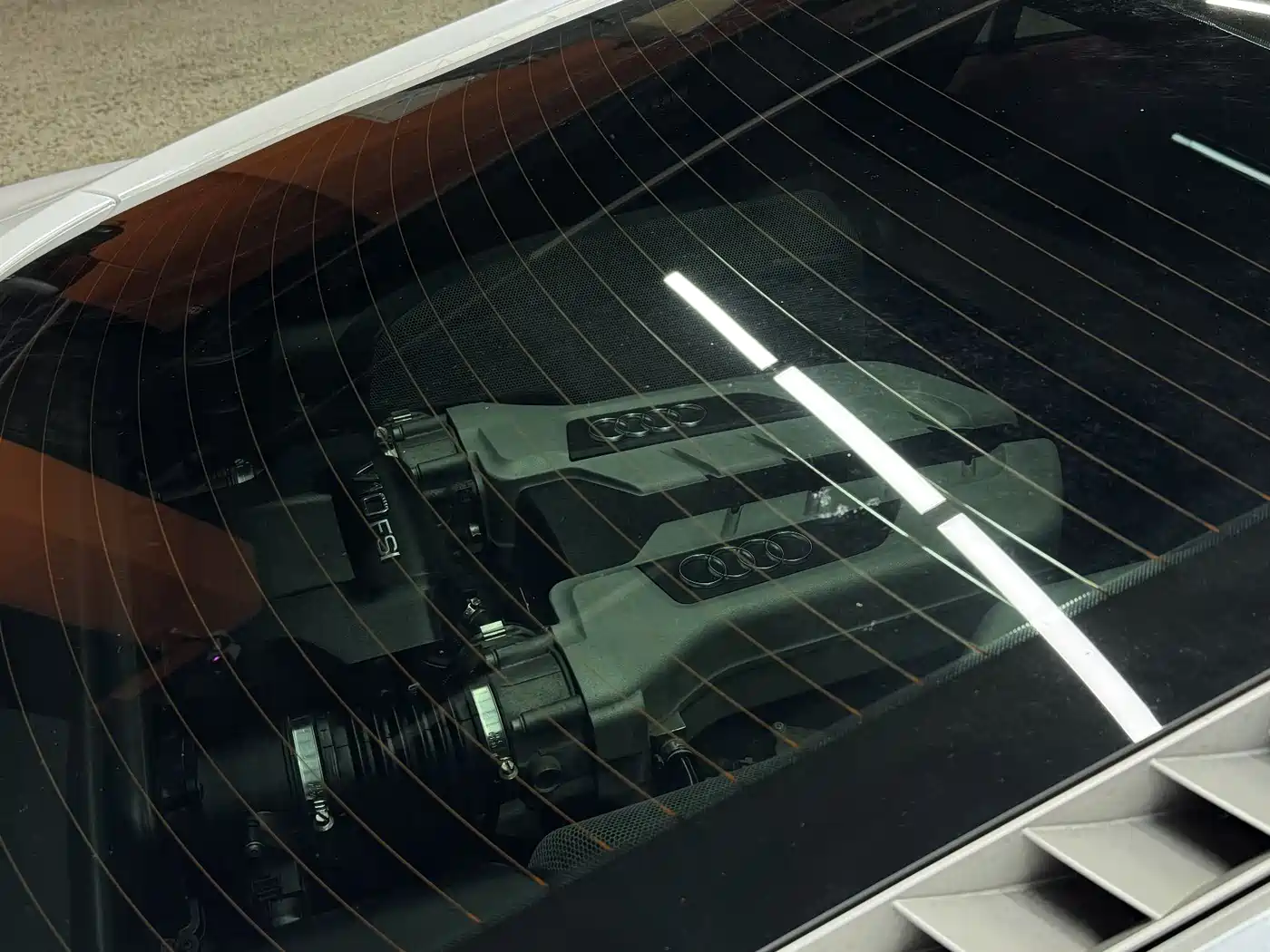 Audi R8 2007 4.2 FSI quattro фото 14