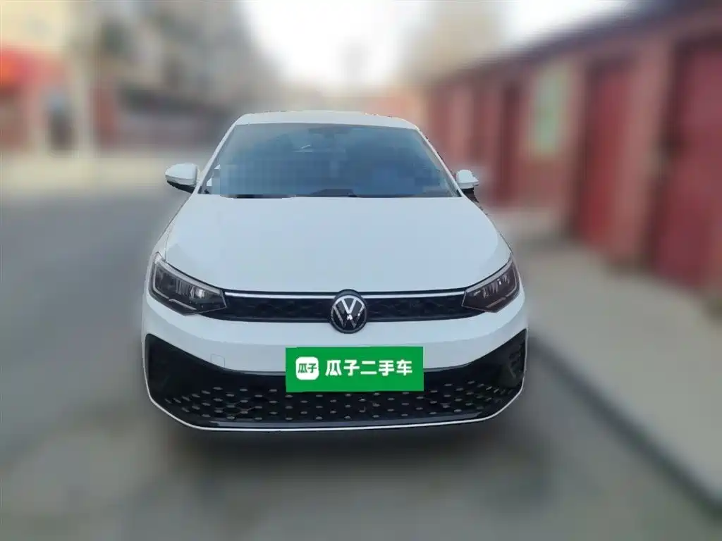 Volkswagen Lavida 2023 XRUI 1.5L Manual New Comfort Edition фото 24