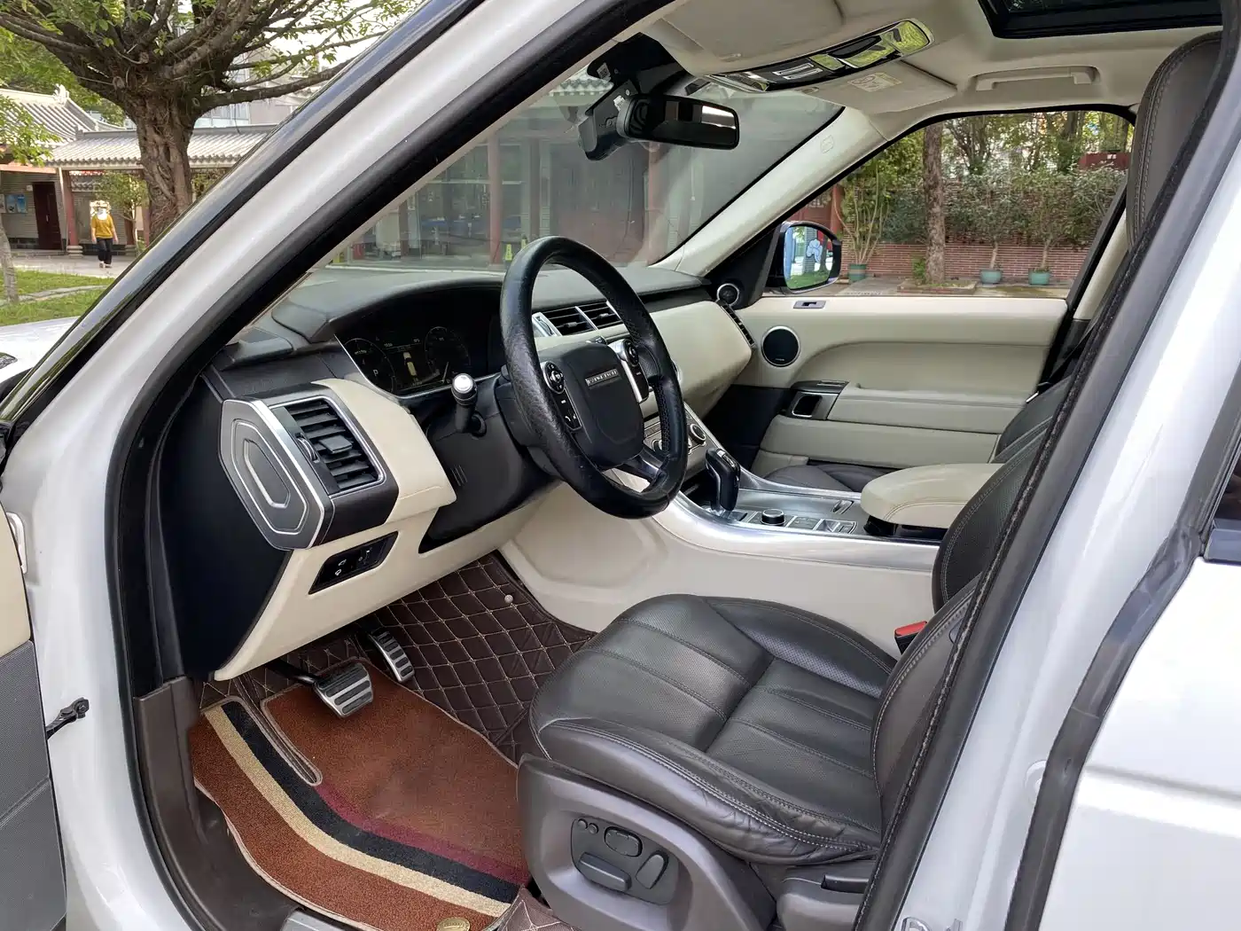 Land Rover Range Rover Sport 2014 3.0 SC V6 HSE DYNAMIC фото 4