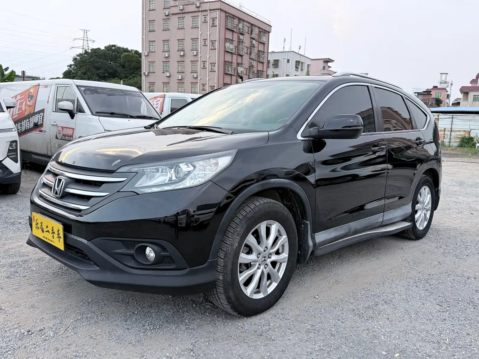Фото 1 - Honda CR-V