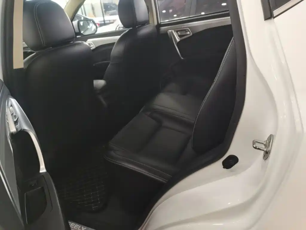 Geely Emgrand X6 2016 2016 1.8L Manual Luxury
