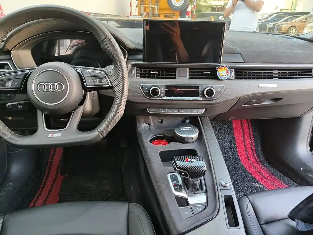Audi A4 (Import) 2021 2021 allroad quattro Explorer