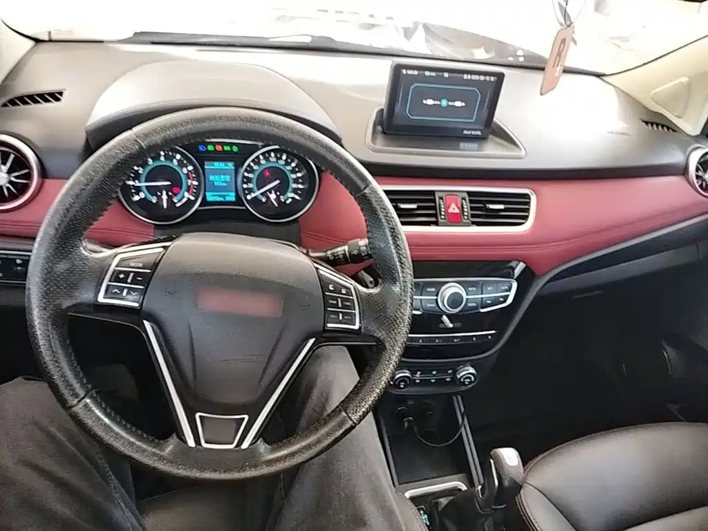 Haval H1 2015 2015 1.5L AMT Luxury