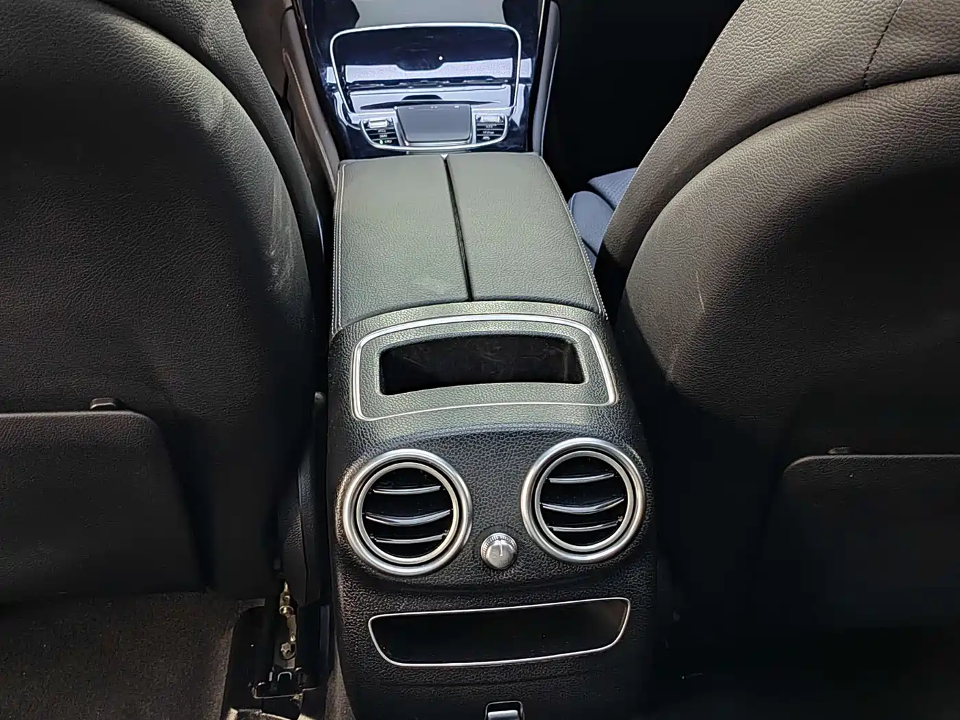 Mercedes-Benz GLC 2020 GLC 260 L 4MATIC Dynamic фото 10