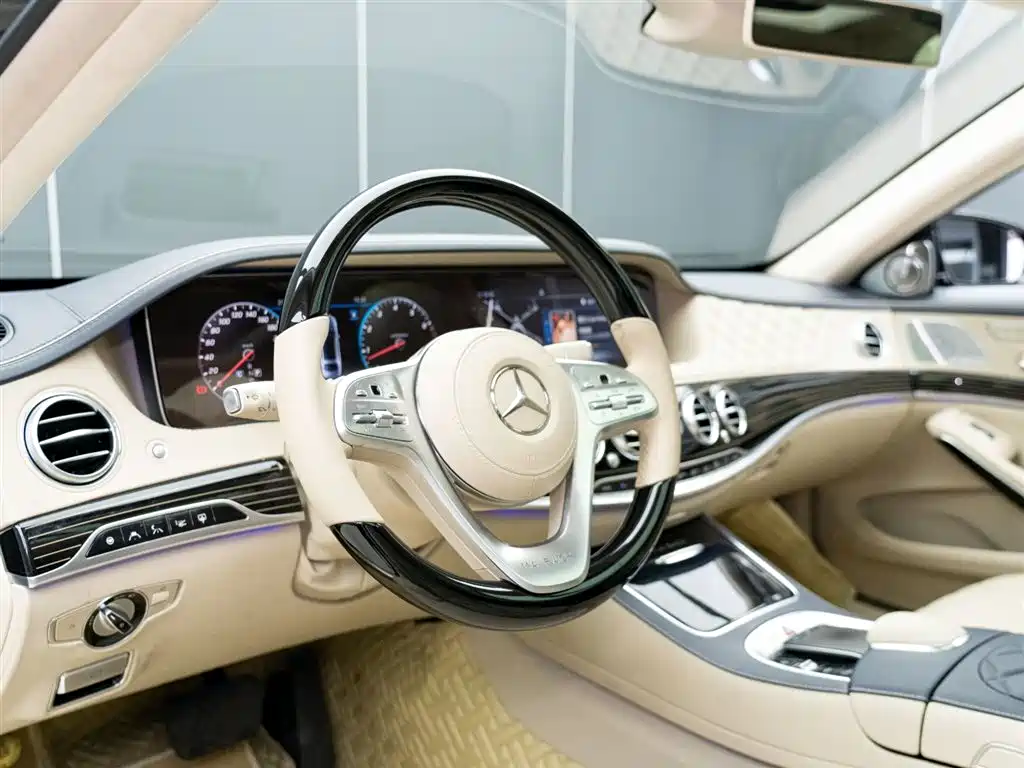 Mercedes-Benz Maybach S-Class 2019 S 680 фото 10