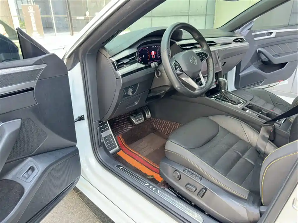 Volkswagen FAW-Volkswagen CC 2021 380TSI Eye-catching Edition фото 21