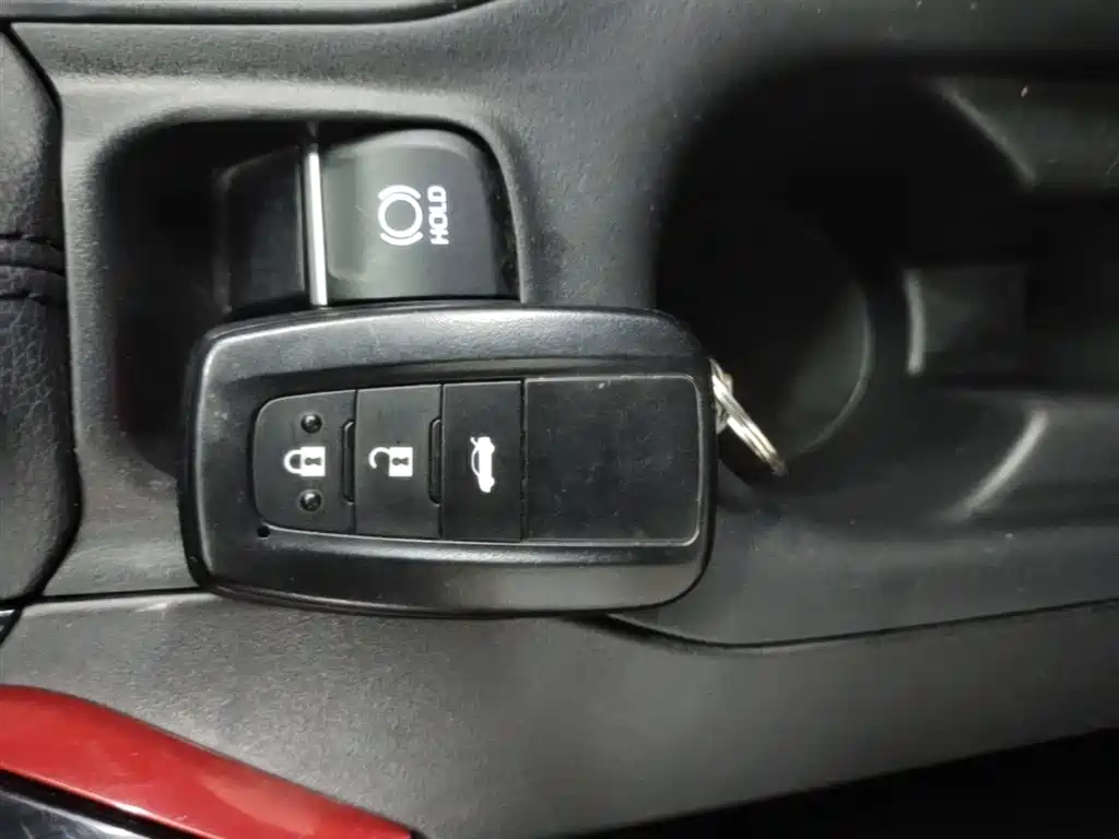 Toyota Levin 2021 185T CVT Sport Edition фото 9