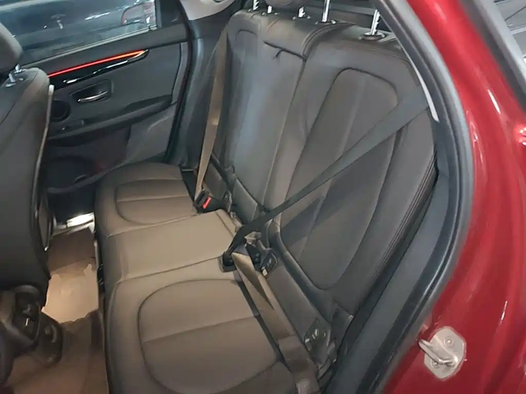 BMW 2 Series Tourer (Import) 2015 218i Sport Design Package фото 17