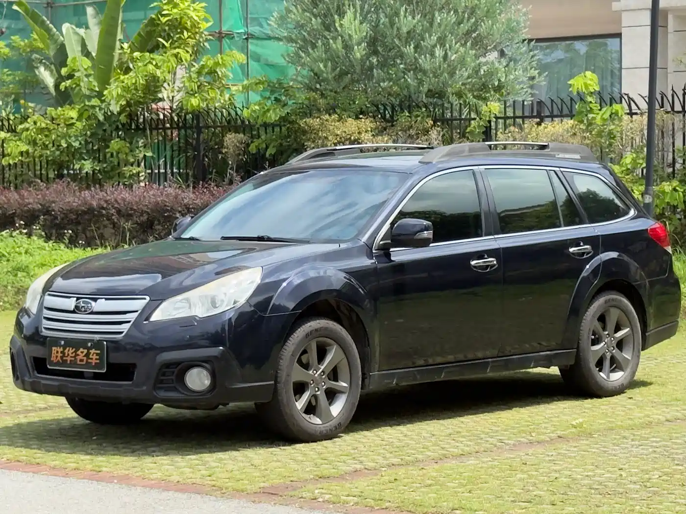 Subaru Outback 2014 2.5i Elegance Smart Edition фото 3