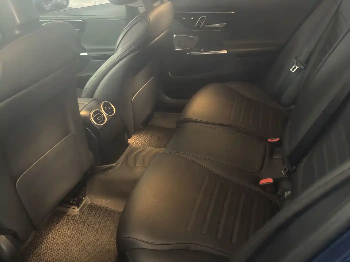 Mercedes-Benz C-Class 2022 C 200 L Sport Version фото 5