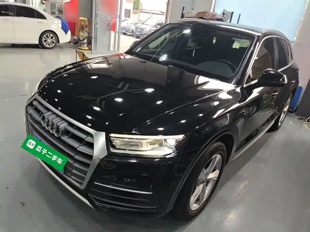 Audi Q5L 2020 40 TFSI Prestige Progressive фото 2