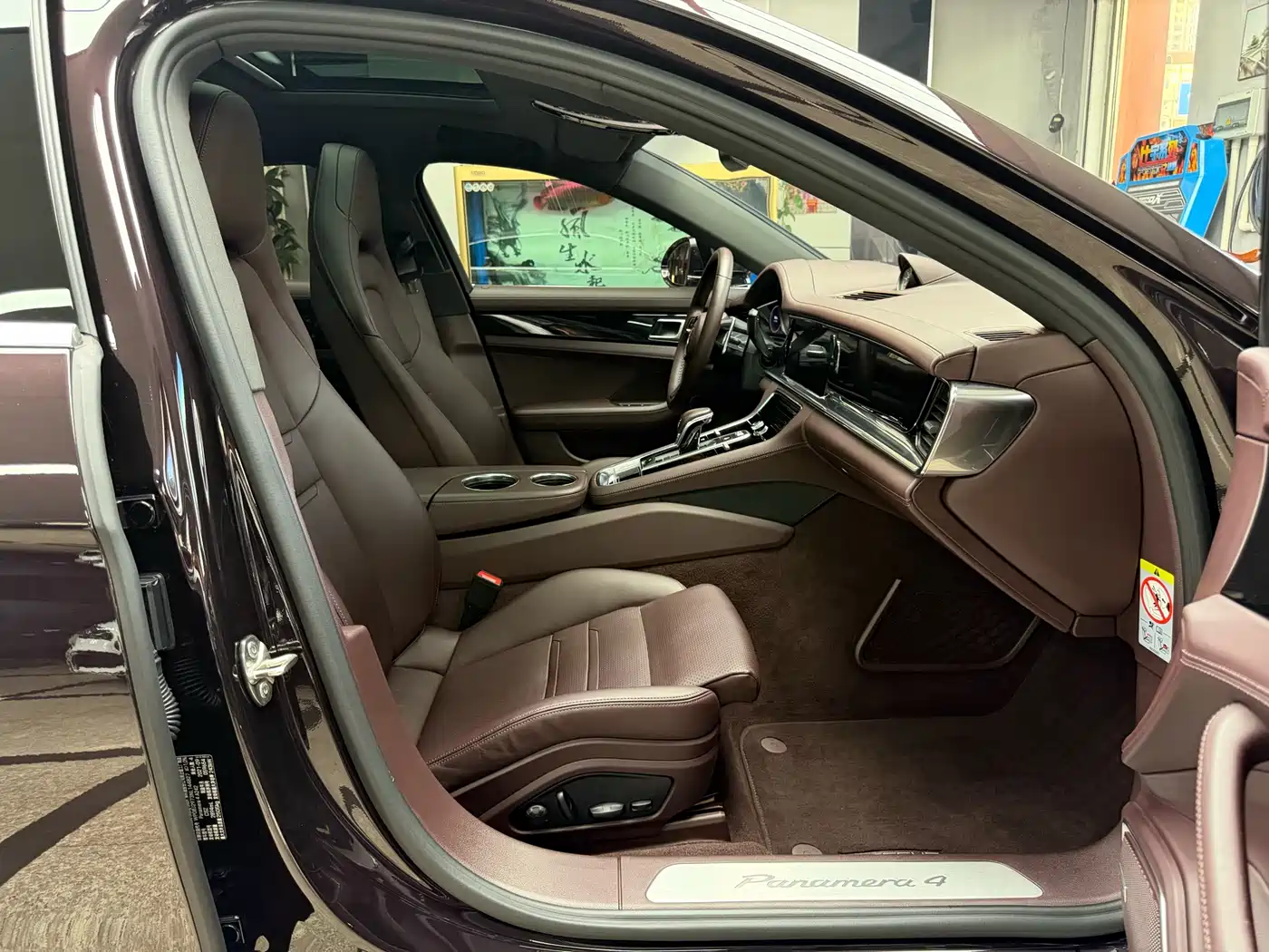 Porsche Panamera 2022 Panamera 4 Executive Long Wheelbase 2.9T фото 47