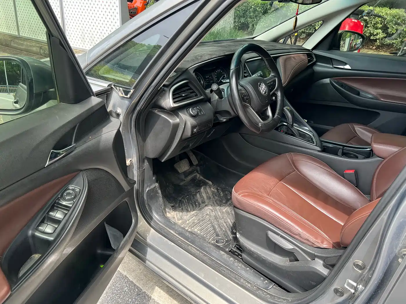 Buick GL6 2018 18T 6-Seater Luxury фото 8