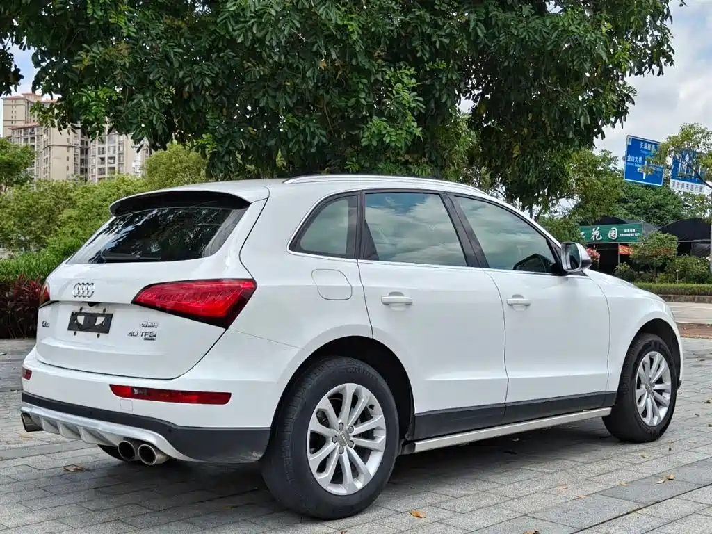 Audi Q5 2013 40 TFSI Technology фото 9