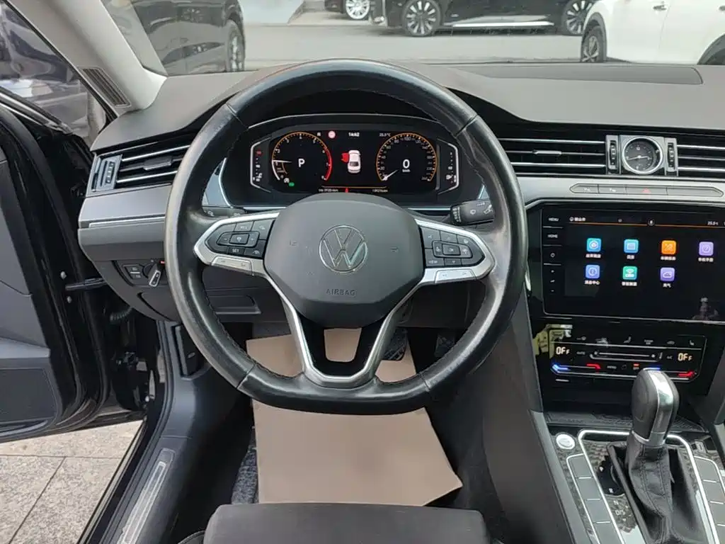 Photo 11 - Volkswagen Magotan