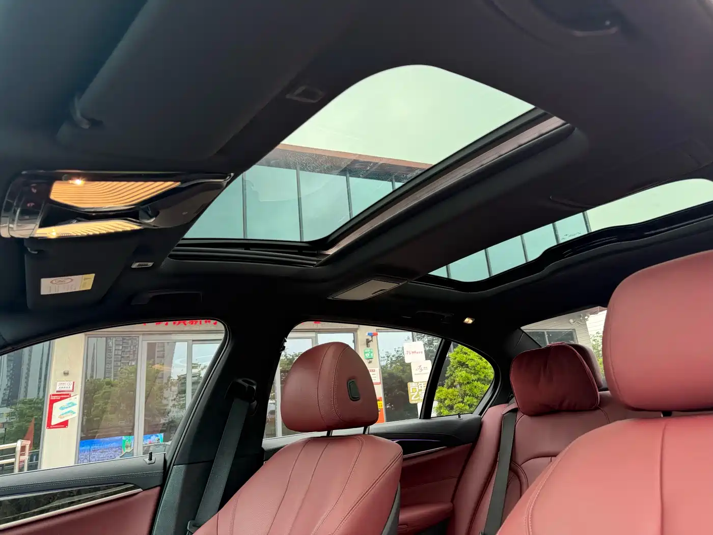 BMW 5 Series 2020 530Li Leading M Sport Package фото 18