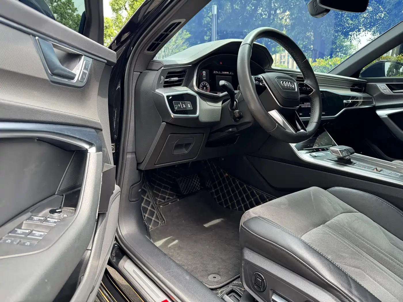 Audi A6L 2024 45 TFSI Premium Dynamic фото 17